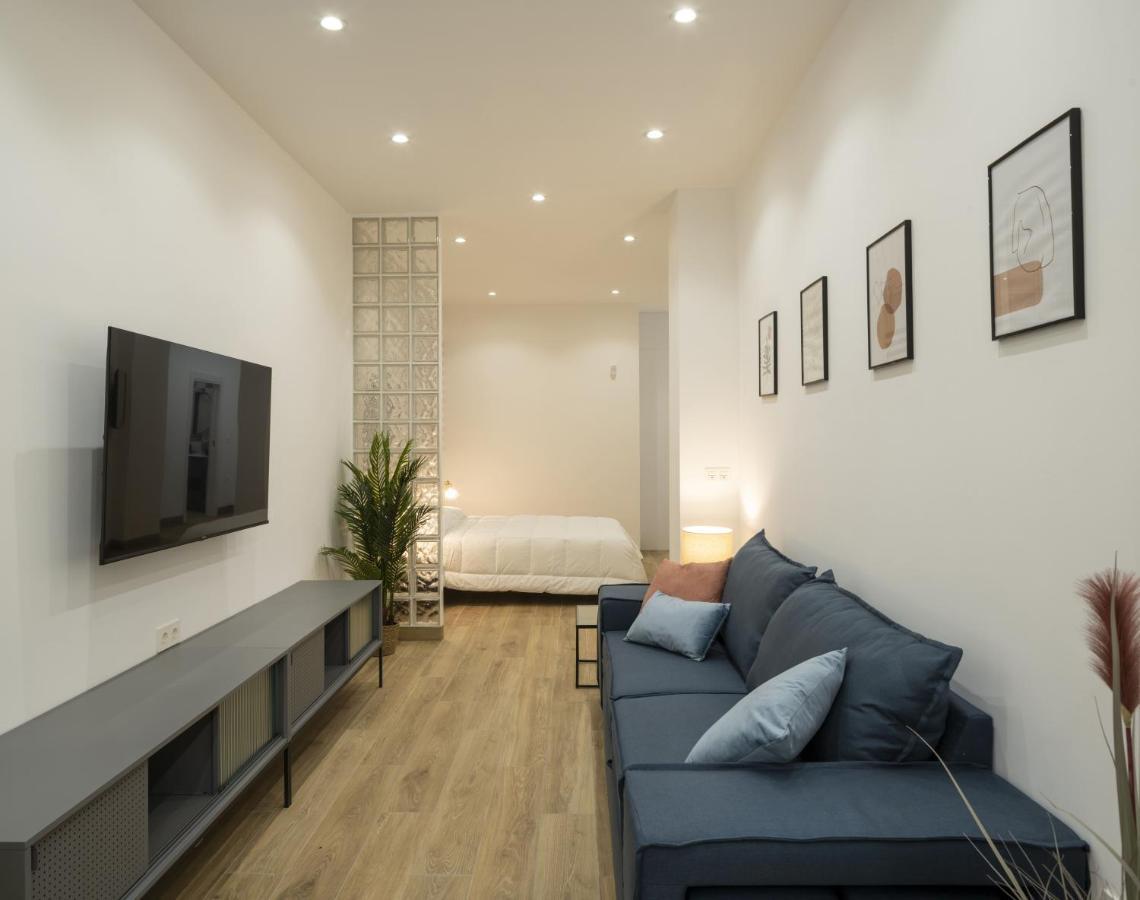 Apartamentos Mª Luisa De Dios, By Daimar Granada Bagian luar foto