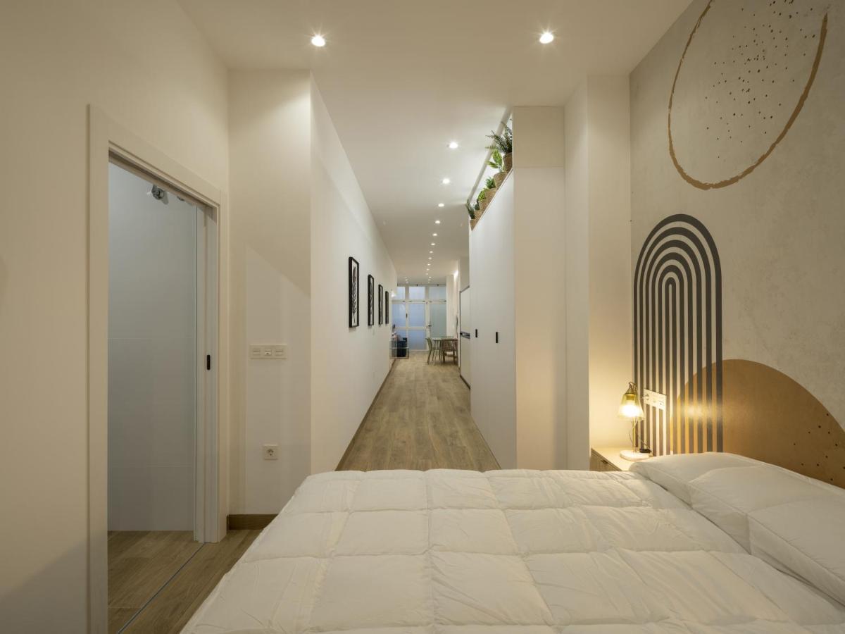Apartamentos Mª Luisa De Dios, By Daimar Granada Bagian luar foto