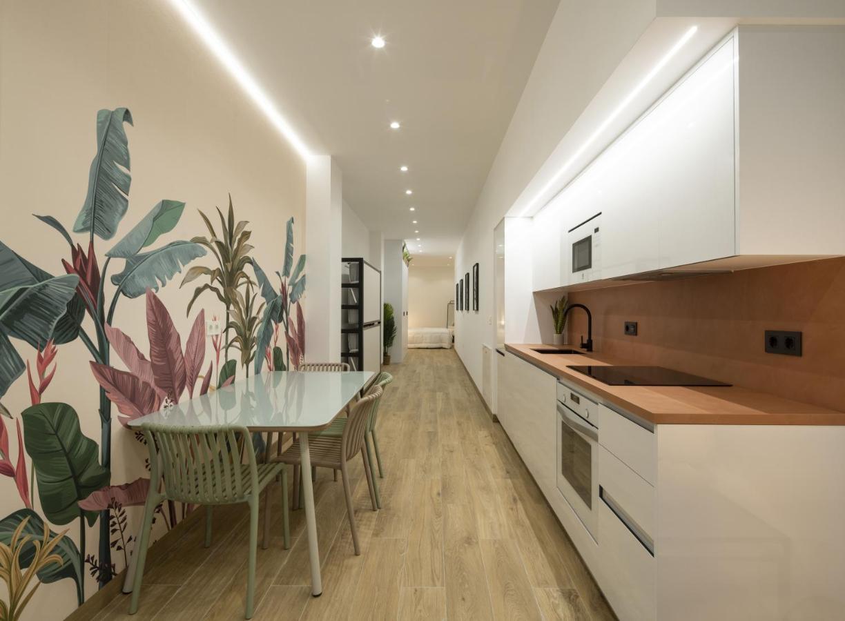 Apartamentos Mª Luisa De Dios, By Daimar Granada Bagian luar foto