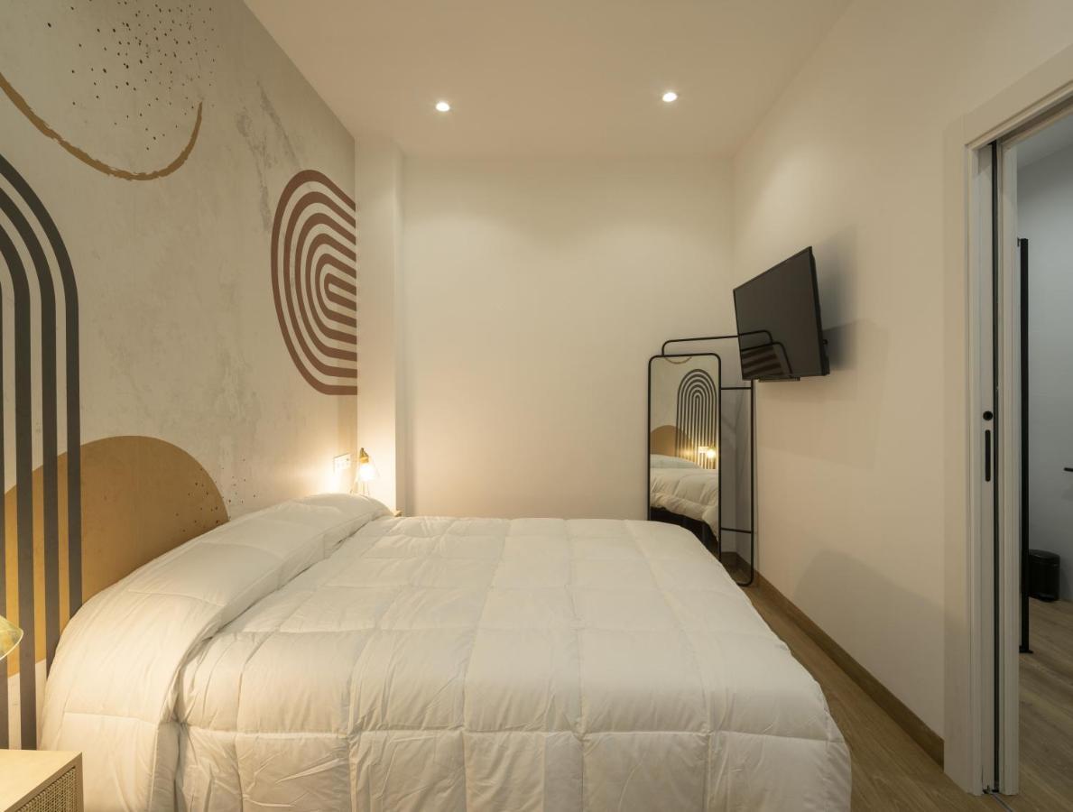 Apartamentos Mª Luisa De Dios, By Daimar Granada Bagian luar foto
