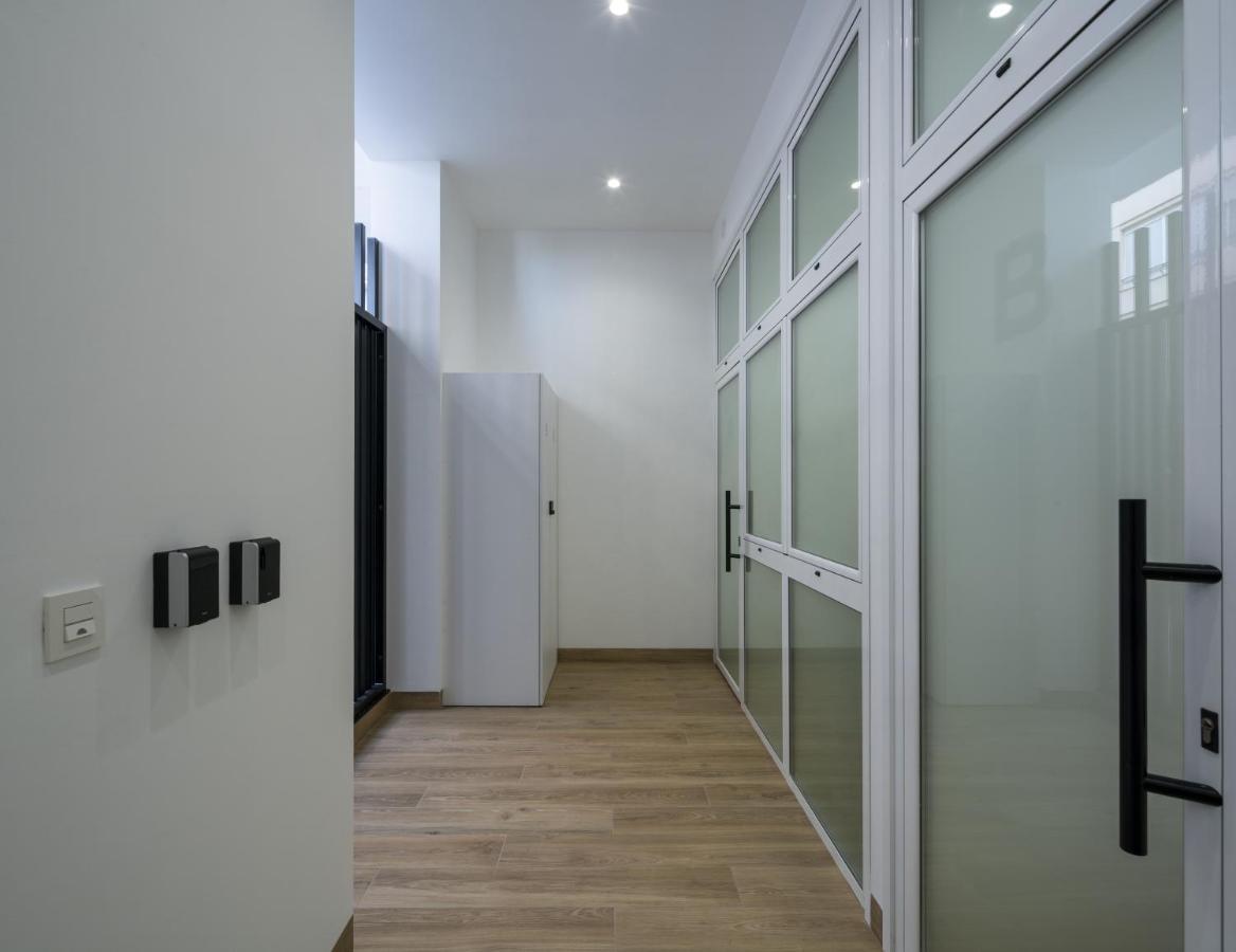 Apartamentos Mª Luisa De Dios, By Daimar Granada Bagian luar foto