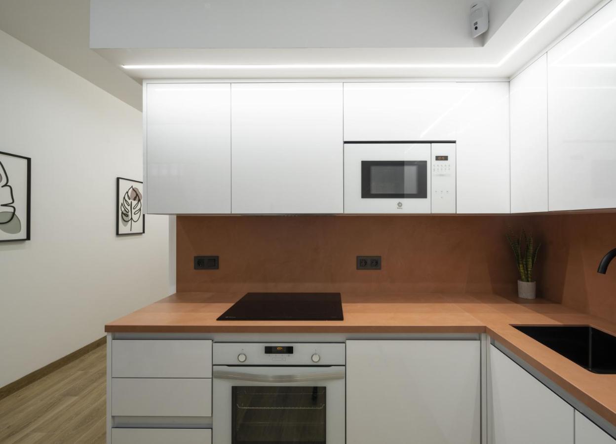 Apartamentos Mª Luisa De Dios, By Daimar Granada Bagian luar foto